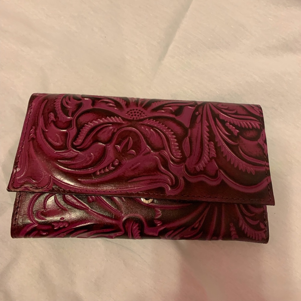 Patricia Nash wallet